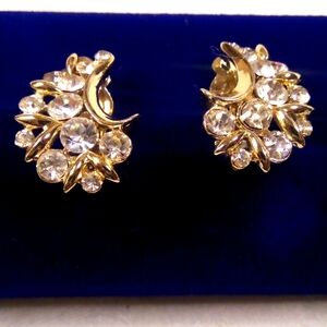 Kramer clear rhinestone clip earrings